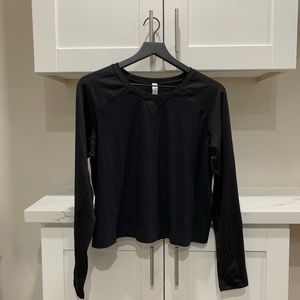 Lululemon Athletica Women’s Cropped Long Sleeve